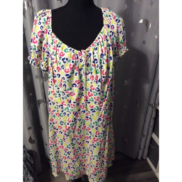 New NWT Plus size 2X Summer Dress Puffed Sleeves Leopard Rainbow - Picture 1 of 5